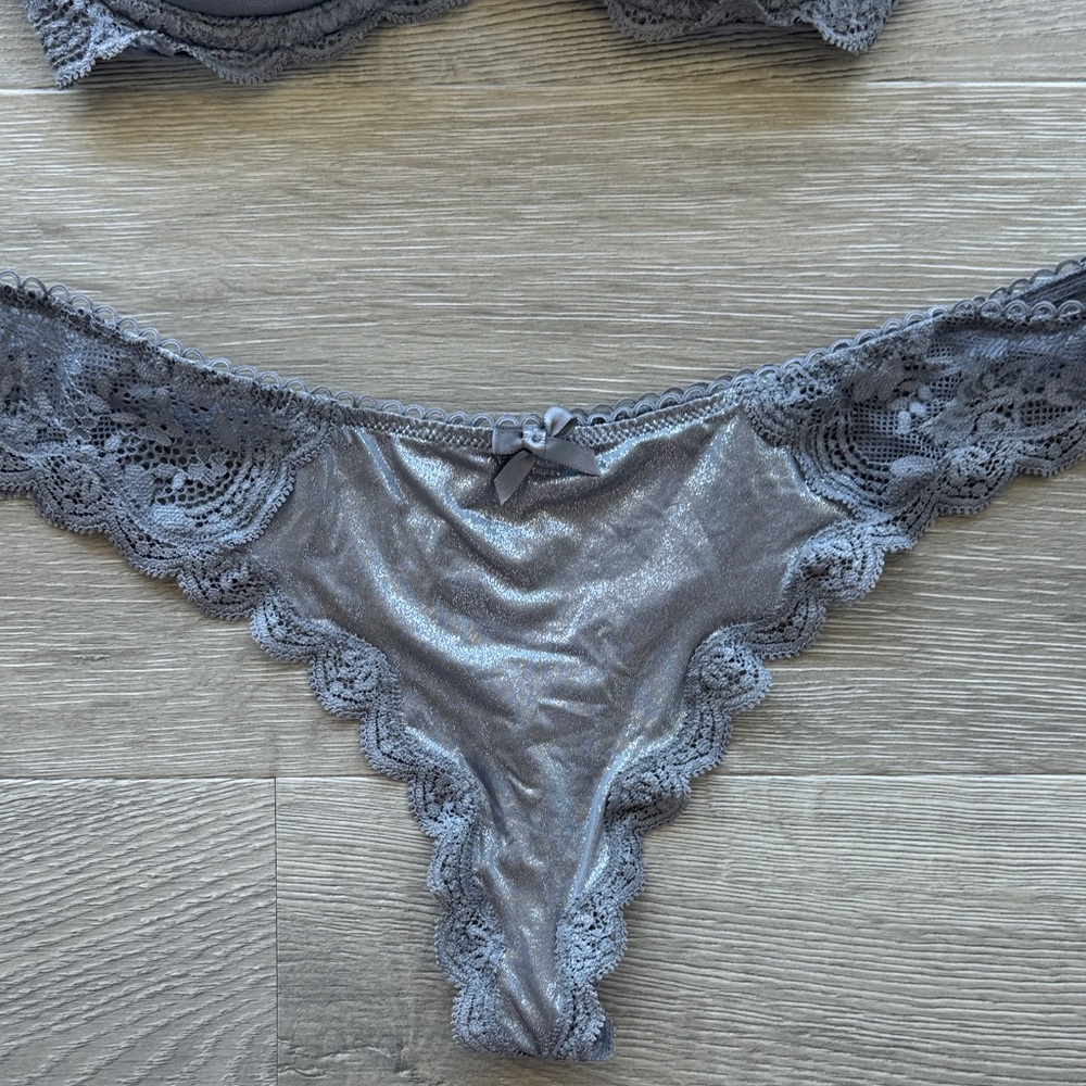 Victoria's Secret Shimmery Silver Lace Bra & Thong Set - Picture 5 of 6